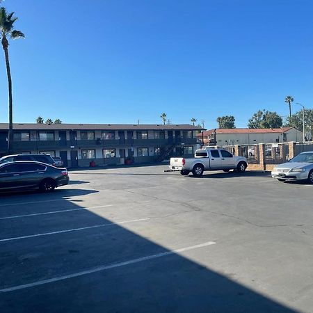 Studio 6 Suites San Bernardino, Ca Exteriör bild