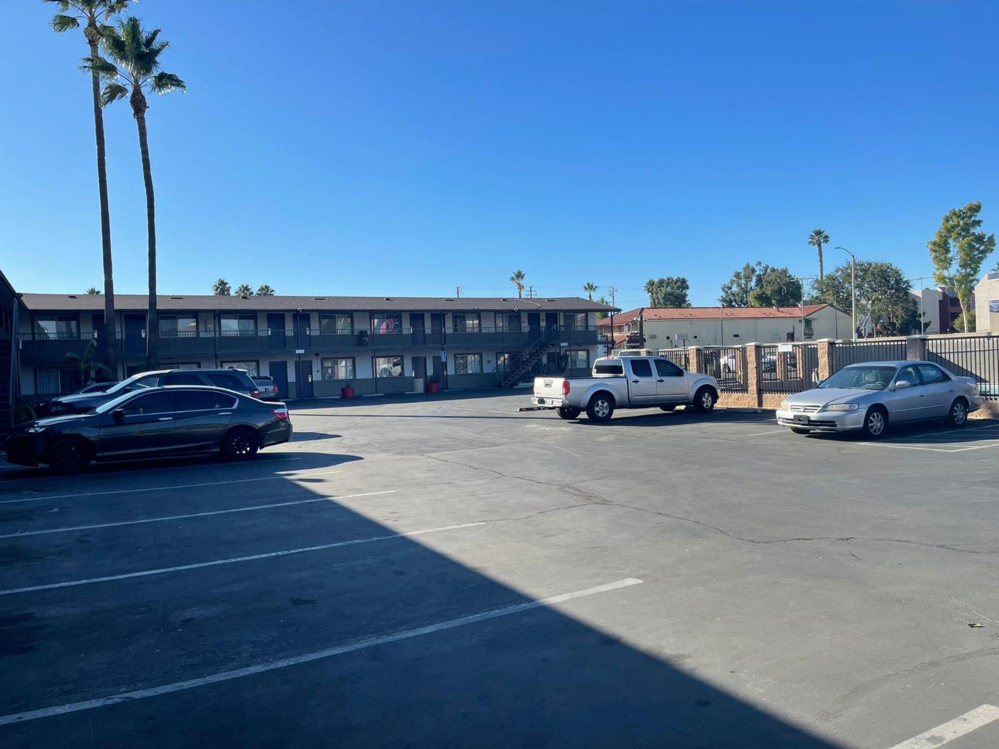 Studio 6 Suites San Bernardino, Ca Exteriör bild