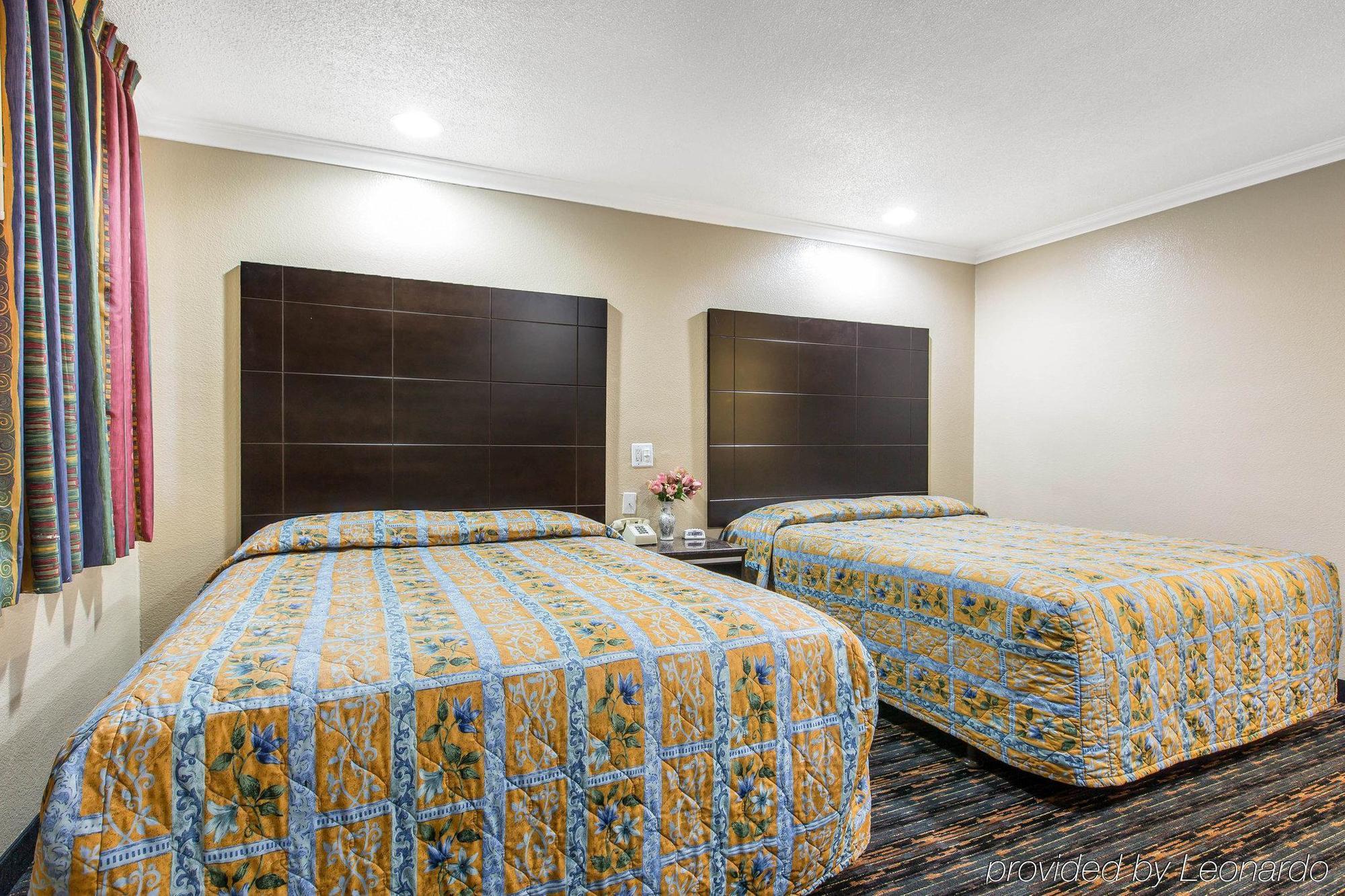 Studio 6 Suites San Bernardino, Ca Exteriör bild
